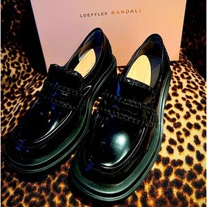 Discounted NEW LOEFFLER RANDALL Saige Loafers 8M